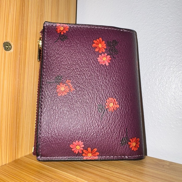 Coach Purple Floral Women's Wallet - Picture 6 of 6